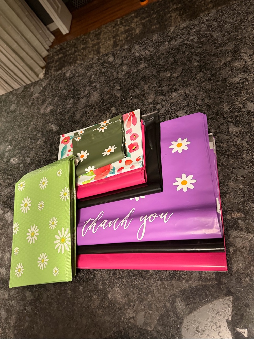 Bundle of 75 Poly Mailers Various Styles & Sizes FLORAL Purple Green Pink Black - Picture 8 of 9